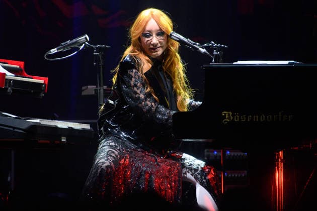 Tori Amos Performs at Royal Albert Hall, London American singer-songwriter Tori Amos (born Myra Ellen Amos) performs at Royal Albert Hall, London, England, UK on Tuesday 21 April 2026 as part of her In Times Of Dragons Tour 2026., Credit:Justin Ng Avalon UK, England, London, Royal Albert Hall  Copyright: xJustinxNgx xAvalonx 1093405067