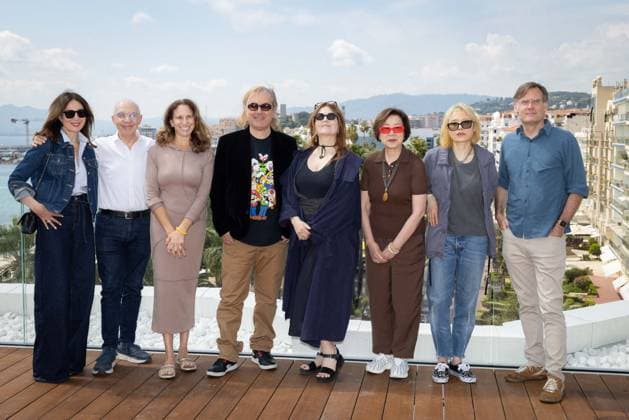 2nd World AI Film Festival - Photocall - Cannes Jury members Elsa Zylberstein, Serge Hayat, Joanna Popper, Reza Sixo Safai, President of the Jury Agnès Jaoui, Ruby Yang, Nam Na-young, Roberto Amoroso attend the photocall of the 2nd World AI Film Festival (WAIFF) at the Marriott hotel in Cannes. France on April 21, 2026. Photo by Shootpix ABACAPRESS.COM Cannes France  Copyright: xShootpix ABACAx