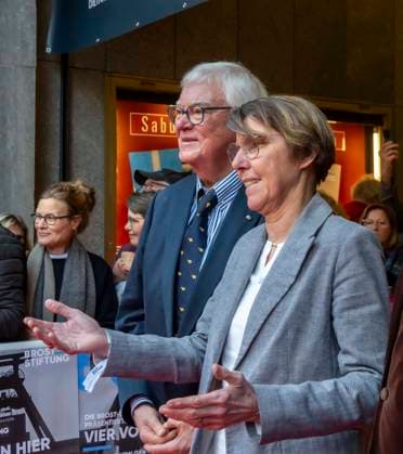 ABB 4VONHIER Betina Bötinger Boettinger presenter , , guest on the red carpet at the WDR TV film premiere Vier von Hier at the Lichtburg, cinema premiere in Essen on 21 94 2026