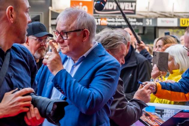 ABB 4VONHIER Joachim Krol actor as a guest on the red carpet at the WDR TV film premiere Vier von Hier at the Lichtburg, cinema premiere in Essen on 21 94 2026