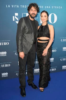 Michele Rosiello and Denise Capezza at the premiere of the HBO Max series In Utero at Cinema Barberini Rome, 21 04 2026 Foto:xA.xM.xTinghinox xFuturexImagex utero_6444