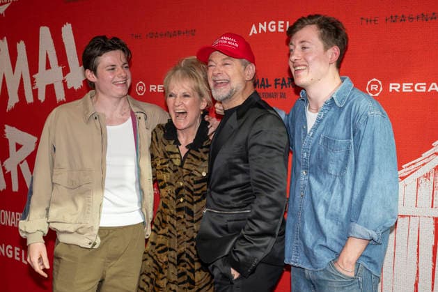 April 21, 2026, New York, New York, USA: LOUIS ASHBOURNE SERKIS, LORRAINE ASHBOURNE, ANDY SERKIS and SONNY ASHBOURNE SERKIS attend the Animal Farm Premiere at Regal Theater in New York. 21 April 2026 New York USA  - ZUMAa265 20260421_zep_a265_056 Copyright: xEricxAcquayex