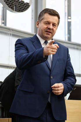 Ministerpraesident Sven Schulze (CDU,Sachsen Anhalt) - Landtagssitzung im Landtag von Sachsen Anhalt *** State Premier Sven Schulze CDU,Saxony-Anhalt State parliament session in the state parliament of Saxony-Anhalt