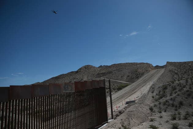 Construction of border wall between Ciudad Juarez and New Mexico has reached 100 meters CIUDAD JUAREZ , MEXICO - APRIL 22: Construction of the border wall between Ciudad Juarez and New Mexico has reached its first 100 meters in Ciudad Juarez, Mexico on April 22, 2026. This project is part of the Smart Wall initiative, launched by the U.S. government under President Donald Trump, which includes 370 kilometers of physical wall and nearly 640 kilometers of new technology in the El Paso. Christian Torres Anadolu Ciudad Juarez Mexico. Editorial use only. Please get in touch for any other usage.  Copyright: x2026xAnadoluxChristianxTorresx