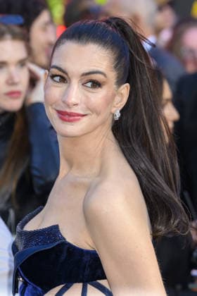 Celebrities attend the European Premiere of ˜The Devil Wears Prada 2™ at Leicester Square in London, England Featuring: Anna Hathaway Where: London, United Kingdom When: 22 Apr 2026 Credit: Cover Images **NOT AVAILABLE FOR HELLO MAGAZINE** EDITORIAL USE ONLY. NOT FOR USE BY NEWSPAPERS BASED IN THE UK. Copyright: xx coverimg55636855
