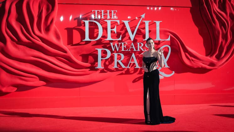 The Devil Wears Prada 2 European Premiere on Wednesday 22 April 2026 Anne Hathaway seen at the The Devil Wears Prada 2 European Premiere on Wednesday 22 April 2026 at Cineworld Leicester Square and VUE West End, London. ., Credit:Julie Edwards Avalon  Copyright: xJuliexEdwardsx xAvalonx 1093623993