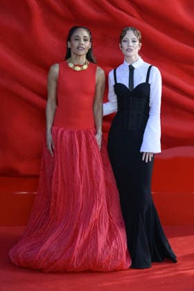 Celebrities attend the European Premiere of ˜The Devil Wears Prada 2™ at Leicester Square in London, England Featuring: Alex Scott and Jess Glynne Where: London, United Kingdom When: 22 Apr 2026 Credit: Cover Images **NOT AVAILABLE FOR HELLO MAGAZINE** EDITORIAL USE ONLY. NOT FOR USE BY NEWSPAPERS BASED IN THE UK. Copyright: xx coverimg55636866