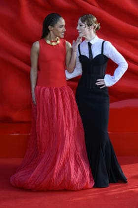 Celebrities attend the European Premiere of ˜The Devil Wears Prada 2™ at Leicester Square in London, England Featuring: Alex Scott and Jess Glynne Where: London, United Kingdom When: 22 Apr 2026 Credit: Cover Images **NOT AVAILABLE FOR HELLO MAGAZINE** EDITORIAL USE ONLY. NOT FOR USE BY NEWSPAPERS BASED IN THE UK. Copyright: xx coverimg55636868