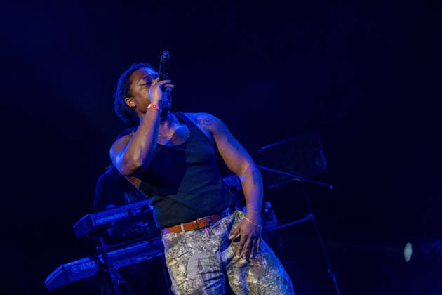 April 22, 2026, Shanghai, Shanghai, China: MCKINLEY DIXON performs live at Modern Sky Lab during his Magic, Alive! China tour, in Shanghai, China, on April 22, 2026. Shanghai China  - ZUMAa290 20260422_zep_a290_001 Copyright: xAndreaxAimarx