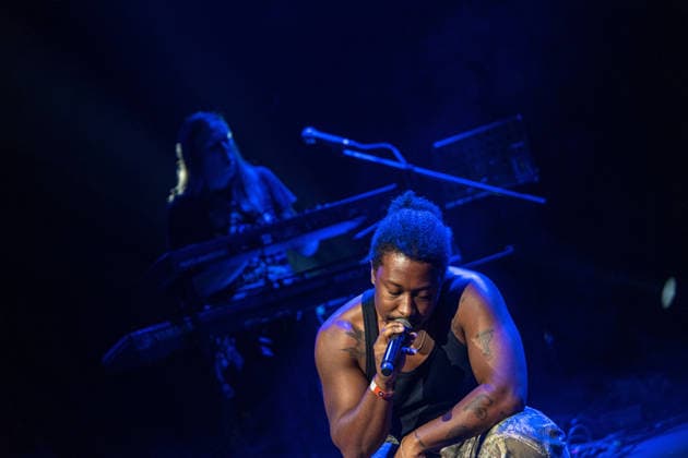 April 22, 2026, Shanghai, Shanghai, China: MCKINLEY DIXON performs live at Modern Sky Lab during his Magic, Alive! China tour, in Shanghai, China, on April 22, 2026. Shanghai China  - ZUMAa290 20260422_zep_a290_005 Copyright: xAndreaxAimarx
