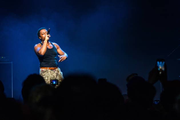 April 22, 2026, Shanghai, Shanghai, China: MCKINLEY DIXON performs live at Modern Sky Lab during his Magic, Alive! China tour, in Shanghai, China, on April 22, 2026. Shanghai China  - ZUMAa290 20260422_zep_a290_012 Copyright: xAndreaxAimarx