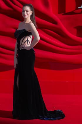 Anne Hathaway at the European premiere of the movie The Devil Wears Prada 2 The Devil Wears Prada 2 at Cineworld Leicester Square Vue West End London, 22 04 2026 Foto:xJ.xEdwardsx xFuturexImagex devil_6481