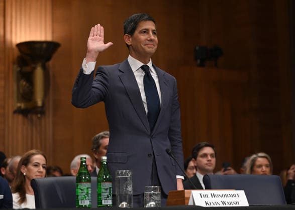 WASHINGTON, DC - APRIL 21: Kevin Warsh, chairman of the US Federal Reserve nominee for US President Donald Trump, is sworn in during a Senate Banking, Housing, and Urban Affairs Committee confirmation hearing on April 21, 2026 in Washington, DC.  Copyright: xChinaxNewsxServicex 111636484424
