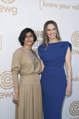Shazi Visram, Hilary Swank at arrivals for The Environmental Working Group and Know Your Value Annual Earth Day Dinner, Skirball Cultural Center, Los Angeles, CA, April 22, 2026. Photo By: Elizabeth Goodenough Everett Collection The Environmental Working Group and Know Your Value Annual Earth Day Dinner PUBLICATIONXNOTxINxCANxCHNxFRAxITAxJPNxNORxPOLxRUSxESPxUKxUSA