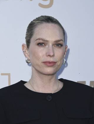 Erin Foster at arrivals for The Environmental Working Group and Know Your Value Annual Earth Day Dinner, Skirball Cultural Center, Los Angeles, CA, April 22, 2026. Photo By: Elizabeth Goodenough Everett Collection The Environmental Working Group and Know Your Value Annual Earth Day Dinner PUBLICATIONXNOTxINxCANxCHNxFRAxITAxJPNxNORxPOLxRUSxESPxUKxUSA