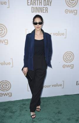 Esther Song at arrivals for The Environmental Working Group and Know Your Value Annual Earth Day Dinner, Skirball Cultural Center, Los Angeles, CA, April 22, 2026. Photo By: Elizabeth Goodenough Everett Collection The Environmental Working Group and Know Your Value Annual Earth Day Dinner PUBLICATIONXNOTxINxCANxCHNxFRAxITAxJPNxNORxPOLxRUSxESPxUKxUSA