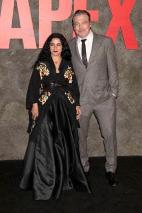 Emel Mathlouthi and Holt McCallany at the premiere of the Netflix film Apex at the Paris Theatre New York, 22 04 2026 Foto:xB.xHinex xFuturexImagex apex_6411