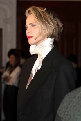 Charlize Theron at the premiere of the Netflix film Apex at the Paris Theatre New York, 22 04 2026 Foto:xB.xHinex xFuturexImagex apex_6456