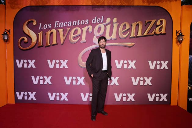 Los Encantos del Sinverguenza Red Carpet Juan Felipe Samper attends the red carpet for ˜Los Encantos del Sinverguenza™ tv series at Videocine. on April 22, 2026 in Mexico City, Mexico. (Photo by Yamak Perea Eyepix Group) Copyright: xYamakxPerea xEyepixxGroupx YP_22042026_181463