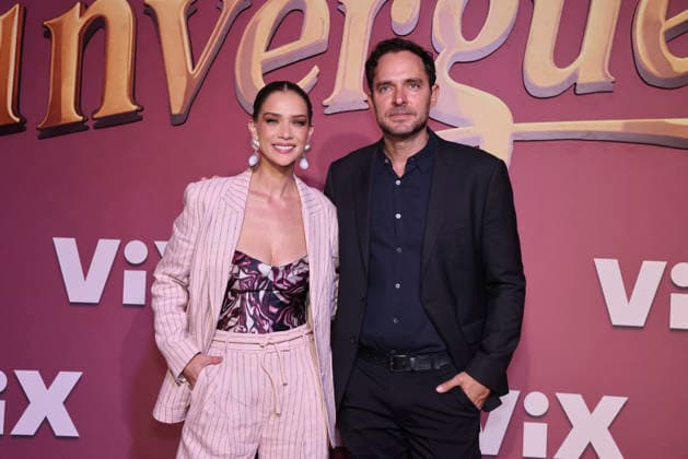 Los Encantos del Sinverguenza Red Carpet Carolina Miranda and Manolo Cardona attend the red carpet for ˜Los Encantos del Sinverguenza™ tv series at Videocine. on April 22, 2026 in Mexico City, Mexico. (Photo by Yamak Perea Eyepix Group) Copyright: xYamakxPerea xEyepixxGroupx YP_22042026_181526
