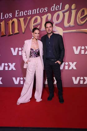 Los Encantos del Sinverguenza Red Carpet Carolina Miranda and Manolo Cardona attend the red carpet for ˜Los Encantos del Sinverguenza™ tv series at Videocine. on April 22, 2026 in Mexico City, Mexico. (Photo by Yamak Perea Eyepix Group) Copyright: xYamakxPerea xEyepixxGroupx YP_22042026_181528