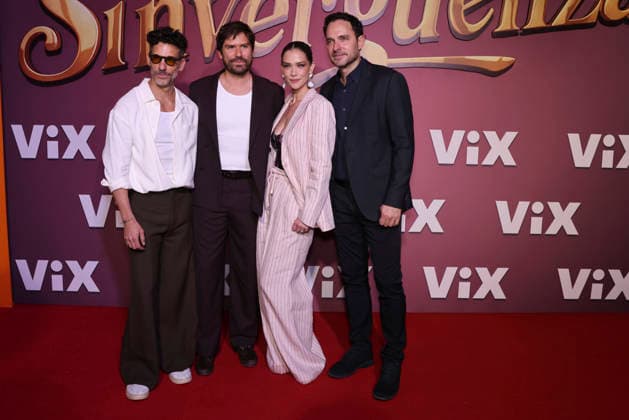 Los Encantos del Sinverguenza Red Carpet (L-R) Erick Elias, Juan Felipe Samper, Carolina Miranda and Manolo Cardona attend the red carpet for ˜Los Encantos del Sinverguenza™ tv series at Videocine. on April 22, 2026 in Mexico City, Mexico. (Photo by Yamak Perea Eyepix Group) Copyright: xYamakxPerea xEyepixxGroupx YP_22042026_181552