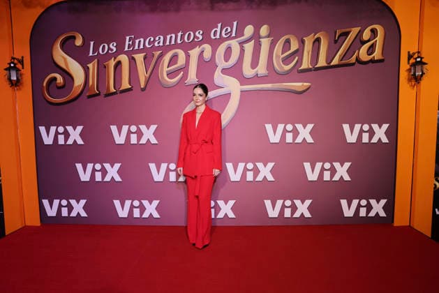 Los Encantos del Sinverguenza Red Carpet Elena Medina attends the red carpet for ˜Los Encantos del Sinverguenza™ tv series at Videocine. on April 22, 2026 in Mexico City, Mexico. (Photo by Yamak Perea Eyepix Group) Copyright: xYamakxPerea xEyepixxGroupx YP_22042026_181416
