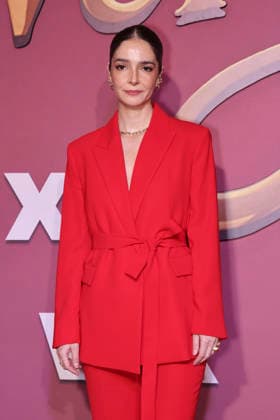 Los Encantos del Sinverguenza Red Carpet Elena Medina attends the red carpet for ˜Los Encantos del Sinverguenza™ tv series at Videocine. on April 22, 2026 in Mexico City, Mexico. (Photo by Yamak Perea Eyepix Group) Copyright: xYamakxPerea xEyepixxGroupx YP_22042026_181420