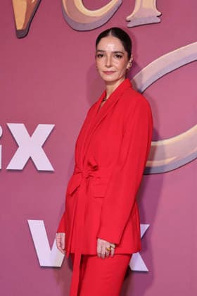 Los Encantos del Sinverguenza Red Carpet Elena Medina attends the red carpet for ˜Los Encantos del Sinverguenza™ tv series at Videocine. on April 22, 2026 in Mexico City, Mexico. (Photo by Yamak Perea Eyepix Group) Copyright: xYamakxPerea xEyepixxGroupx YP_22042026_181424