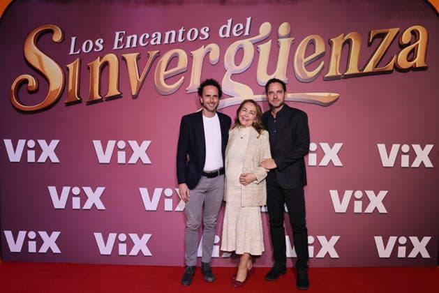 Los Encantos del Sinverguenza Red Carpet (L-R) Juan Jose Cardona, Nancy Molano and Manolo Cardona attend the red carpet for ˜Los Encantos del Sinverguenza™ tv series at Videocine. on April 22, 2026 in Mexico City, Mexico. (Photo by Yamak Perea Eyepix Group) Copyright: xYamakxPerea xEyepixxGroupx YP_22042026_181431