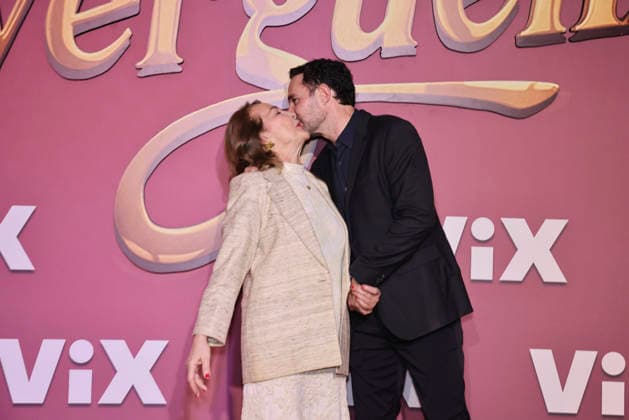 Los Encantos del Sinverguenza Red Carpet Nancy Molano and Manolo Cardona attend the red carpet for ˜Los Encantos del Sinverguenza™ tv series at Videocine. on April 22, 2026 in Mexico City, Mexico. (Photo by Yamak Perea Eyepix Group) Copyright: xYamakxPerea xEyepixxGroupx YP_22042026_181434