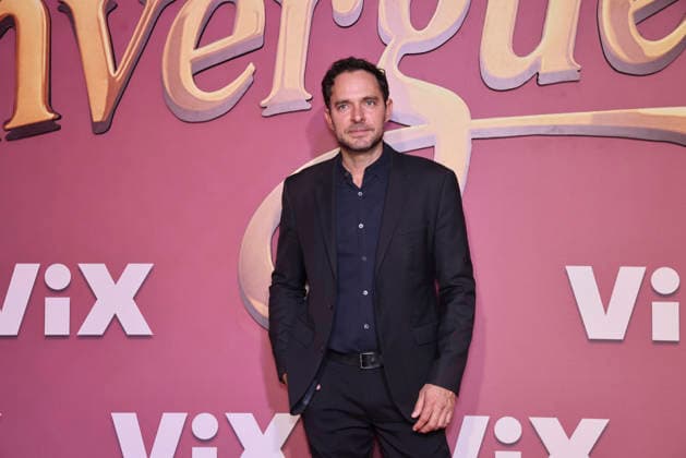 Los Encantos del Sinverguenza Red Carpet Manolo Cardona attends the red carpet for ˜Los Encantos del Sinverguenza™ tv series at Videocine. on April 22, 2026 in Mexico City, Mexico. (Photo by Yamak Perea Eyepix Group) Copyright: xYamakxPerea xEyepixxGroupx YP_22042026_181438