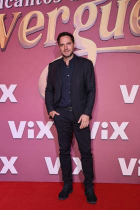 Los Encantos del Sinverguenza Red Carpet Manolo Cardona attends the red carpet for ˜Los Encantos del Sinverguenza™ tv series at Videocine. on April 22, 2026 in Mexico City, Mexico. (Photo by Yamak Perea Eyepix Group) Copyright: xYamakxPerea xEyepixxGroupx YP_22042026_181445