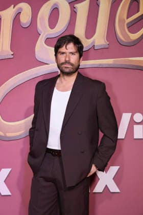 Los Encantos del Sinverguenza Red Carpet Juan Felipe Samper attends the red carpet for ˜Los Encantos del Sinverguenza™ tv series at Videocine. on April 22, 2026 in Mexico City, Mexico. (Photo by Yamak Perea Eyepix Group) Copyright: xYamakxPerea xEyepixxGroupx YP_22042026_181470