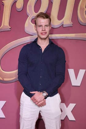 Los Encantos del Sinverguenza Red Carpet Fred Skar attends the red carpet for ˜Los Encantos del Sinverguenza™ tv series at Videocine. on April 22, 2026 in Mexico City, Mexico. (Photo by Yamak Perea Eyepix Group) Copyright: xYamakxPerea xEyepixxGroupx YP_22042026_181514