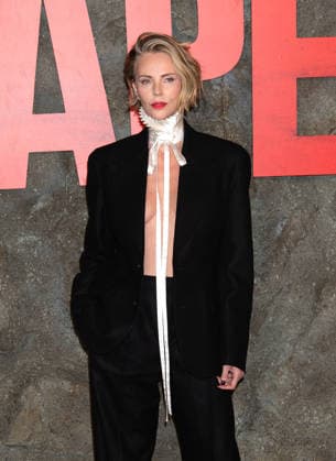 Arrivals for the New York premiere of Netflix s Apex at the Plaza Hotel Featuring: Charlize Theron Where: New York, United States When: 22 Apr 2026 Credit: Janet Mayer INSTARimages.com EDITORIAL USE ONLY. NOT FOR USE BY NEWSPAPERS BASED IN THE UK. Copyright: xx instar55637157