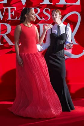 Alex Scott and Jess Glynne at the European premiere of The Devil Wears Prada 2 The Devil Wears Prada 2 at Cineworld Leicester Square Vue West End London, 22 04 2026 Foto:xJ.xEdwardsx xFuturexImagex devil_6401