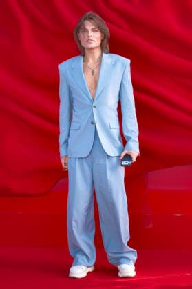 Damian Hurley at the European premiere of the movie The Devil Wears Prada 2 The Devil Wears Prada 2 at Cineworld Leicester Square Vue West End London, 22 04 2026 Foto:xJ.xEdwardsx xFuturexImagex devil_6408