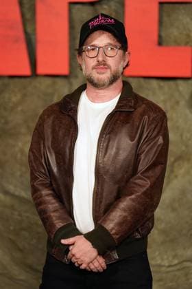 Jeremy Robbins at arrivals for APEX Premiere, The Paris Theater, New York, NY, April 22, 2026. Photo By: Kristin Callahan Everett Collection APEX Premiere PUBLICATIONXNOTxINxCANxCHNxFRAxITAxJPNxNORxPOLxRUSxESPxUKxUSA