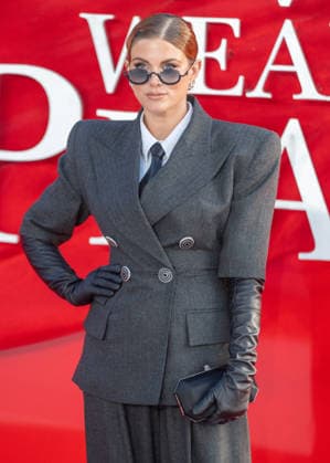 Ashley James attends The Devil Wears Prada 2 European Premiere in London, England. UK. Wednesday 23rd April 2026. Copyright: xJamesxWarrenx ae75e296
