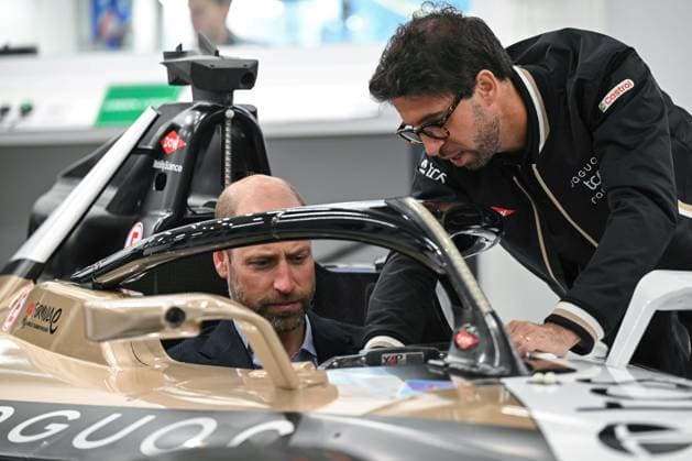 Prince William visits Jaguar TCS Racing The Prince of Wales visits the headquarters of British Formula E team, Jaguar TCS Racing, in Kidlington, Oxfordshire, UK, on the 23rd April 2026. Picture by Justin Tallis WPA-Pool Kidlington Jaguar TCS Racing Oxfordshire United Kingdom  WHA-0816