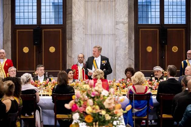 Amsterdam, The Netherlands, 2026-04-23 19:39:36 AMSTERDAM, 23-04-2026, Royal Palace on Dam Square. King Willem Alexander and Queen Maxima receive the Diplomatic Corps for a dinner at the Royal Palace on Dam Square. PHOTO: NLBeeld POOL Patrick van Katwijk Credit: NL Beeld Patrick van Emst  Copyright: xx x