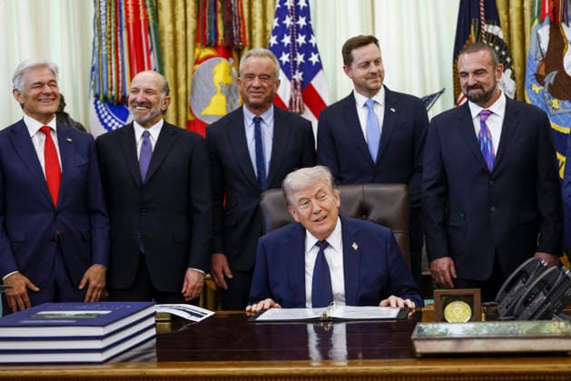 US President Donald Trump speaks during a Health Care Affordability event US President Donald Trump delivers remarks during a Health Care Affordability event in the Oval Office at the White House. Washington, DC, USA, 23 April 2026. WASHINGTON DISTRICT OF COLUMBIA United States  Copyright: xPool ABACAx