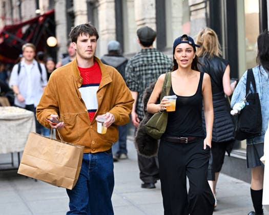 Cruz Beckham and girlfriend Jackie Apostel seen out shopping in Soho. Cruz™s brother Brooklyn Beckham has been estranged from the Beckham family since 2022 citing control issues by parents David and Victoria Beckham. Featuring: Cruz Beckham, Jackie Apostel Where: New York City, New York, United States When: 23 Apr 2026 Credit: Elder Ordonez INSTARimages EDITORIAL USE ONLY. NOT FOR USE BY NEWSPAPERS BASED IN THE UK. Copyright: xx instar55639697