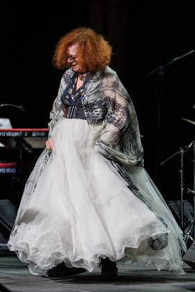 Music Concert - Sarah Jane Morris - The Sisterhood 2 Tour Sarah Jane Morris performs the Sisterhood 2 Tour on April 23, 2026 at Auditorium Parco della Musica, Rome, Italy Rome Auditorium Parco della Musica Italy Copyright: xEmanuelaxVertollix xLiveMediax LPM_2409386