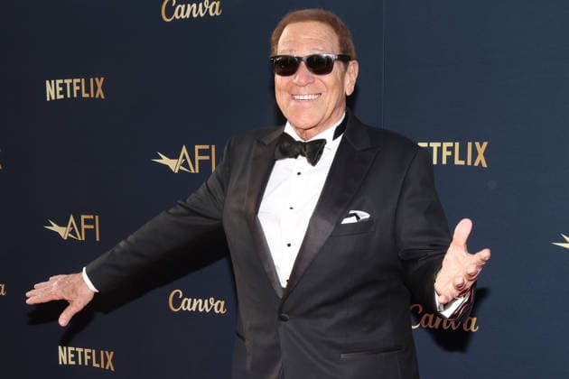 USA - AFI Lifetime Achievement Award: A Tribute Celebrating Eddie Murphy - Los Angeles LOS ANGELES - APR 18: Joe Piscopo at the AFI Lifetime Achievement Award: A Tribute Celebrating Eddie Murphy at the Dolby Theater on April 18, 2026 in Los Angeles, CA Los Angeles CA USA EDITORIAL USE ONLY Copyright: x 2026xHPAx xHutchinsxPhotox HutchinsxPhotox khphotos881872