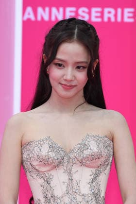 April 23, 2026, Cannes, France: Kim Jisoo attends the Opening Pink Carpet at the 9th Cannes Series International Festival. Opening Pink Carpet Canneserie- The 9th Cannes Series International Festival Cannes France  - ZUMAs197 20260423_aaa_s197_094 Copyright: xGianluigixJoriox