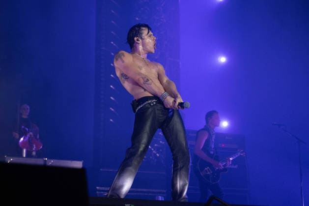 YUNGBLUD performs at Birmingham Utilita Arena 23rd April 202 YUNGBLUD performs live at Birmingham Utilita Arena on 23rd April 2026, delivering a high-energy set to a packed crowd. Known for his explosive stage presence and connection with fans, the artist brought raw emotion and intensity to the arena as part of his latest live show. Photography by Hannah Meadows for, Credit:HANNAHMEADOWSPHOTOGRAPHY Avalon  Copyright: xHANNAHMEADOWSPHOTOGRAPHYx xAvalonx 1093965702
