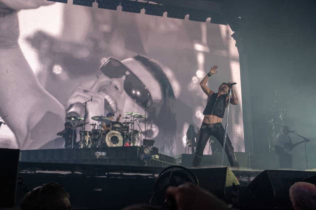 YUNGBLUD performs at Birmingham Utilita Arena 23rd April 202 YUNGBLUD performs live at Birmingham Utilita Arena on 23rd April 2026, delivering a high-energy set to a packed crowd. Known for his explosive stage presence and connection with fans, the artist brought raw emotion and intensity to the arena as part of his latest live show. Photography by Hannah Meadows for, Credit:HANNAHMEADOWSPHOTOGRAPHY Avalon  Copyright: xHANNAHMEADOWSPHOTOGRAPHYx xAvalonx 1093965992