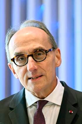 UCB inauguration attended by Princess Astrid BRAINE-L ALLEUD, BELGIUM - APRIL 24 : Jean-Christophe Tellier (CEO of UCB) pictured during the Press conference and tour were organised to mark the inauguration by the pharmaceutical group UCB of a new gene therapy facility on its Braine-l Alleud campus, attended by Princess Astrid on April 24, 2026 in Braine-l Alleud, Belgium, 24 04 2026 Braine-l Alleud Belgium  Copyright: xDidierxLebrunx